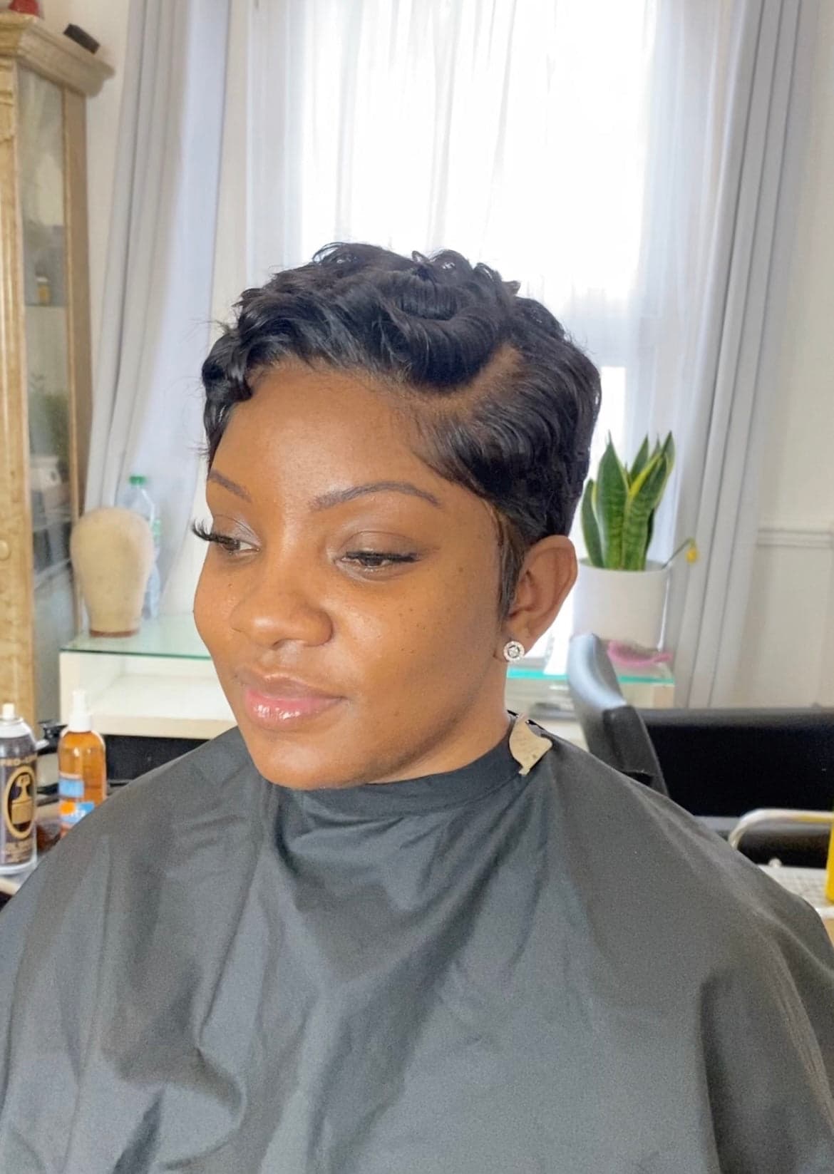 Janelle Unit pixie wig
